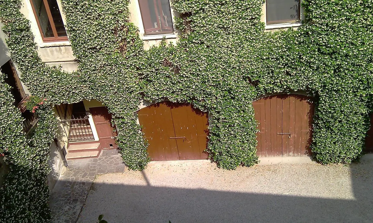 Corte Pomponazza Mantua 0*,  Italia